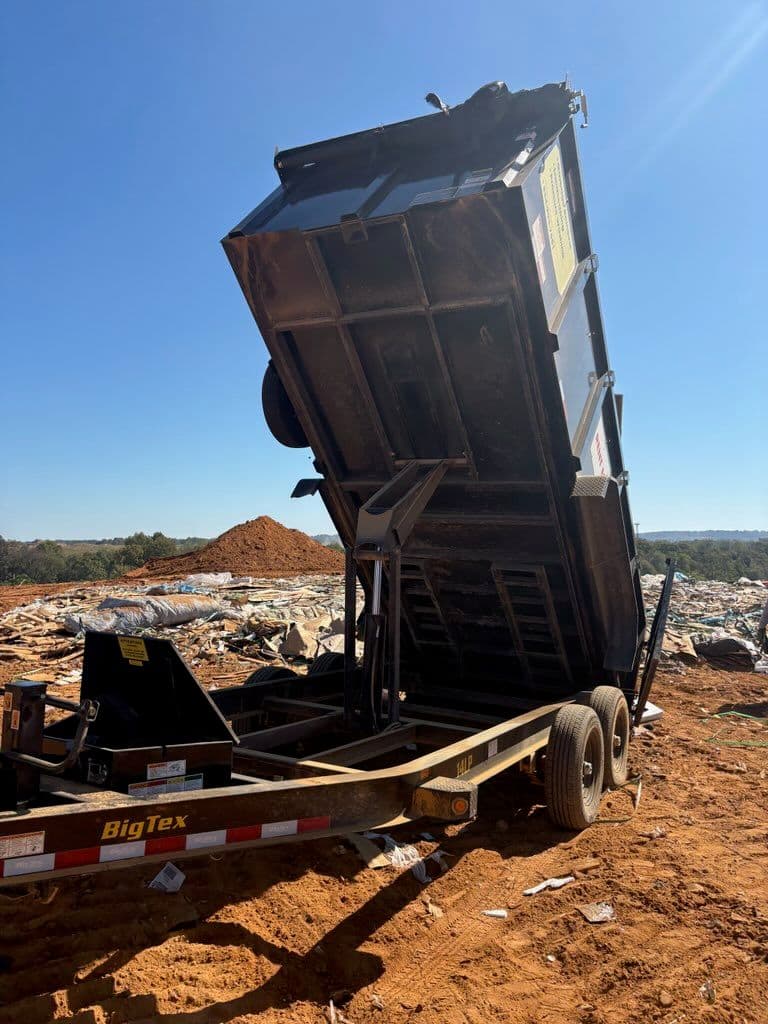 Gallery photos for Efficient Debris Removal with Our Dump Trailer: Image #3